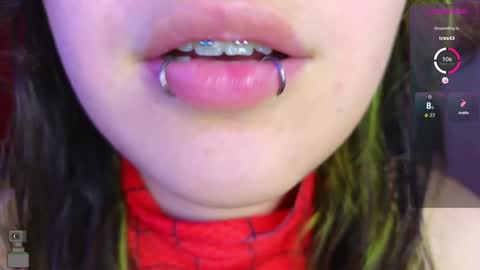 Snapshot of malicia_witch_ chatting on 12-04-24, 02:53 Mar  Alicia     Rosie  v A L I C I A W I T C -  Meg Cherie online show from 12-04-24, 02:53