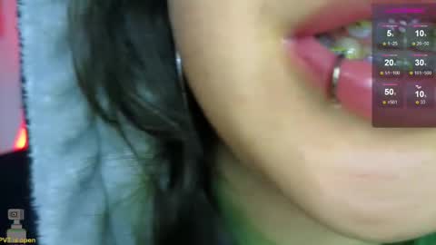 Snapshot of malicia_witch_ chatting on 03-08-25, 03:06 Mar  Alicia     Rosie  v A L I C I A W I T C -  Meg Cherie online show from 03-08-25, 03:06