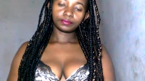 malinah01 online show from 12-09-24, 10:32