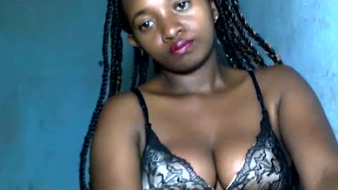 malinah01 online show from 12-09-24, 07:07