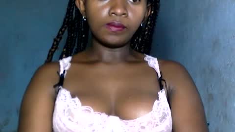 malinah01 online show from 12-10-24, 03:12