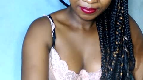 malinah01 online show from 12-10-24, 06:49