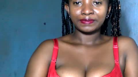 malinah01 online show from 12-12-24, 06:31