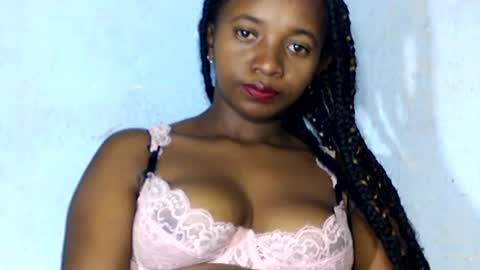 malinah01 online show from 12-20-24, 06:45