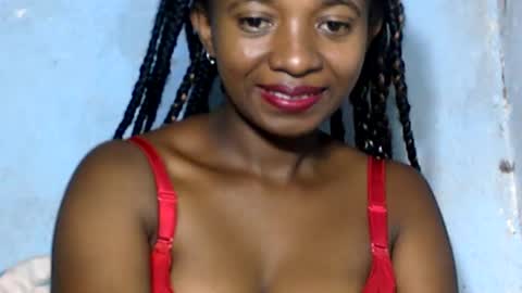 malinah01 online show from 12-23-24, 03:23