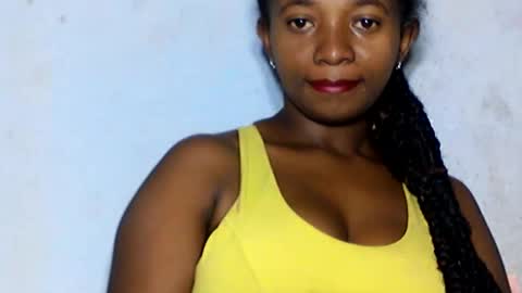 malinah01 online show from 12-28-24, 03:37