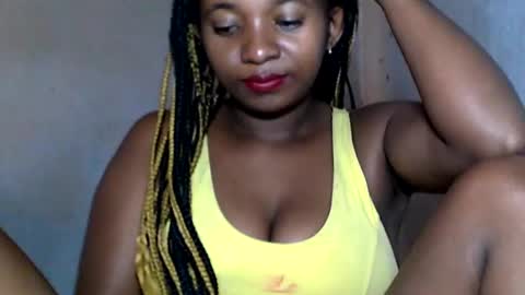 malinah01 online show from 01-12-25, 09:30