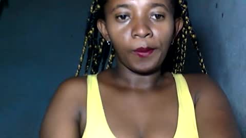 malinah01 online show from 01-19-25, 07:15