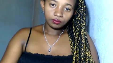 malinah01 online show from 01-21-25, 01:00