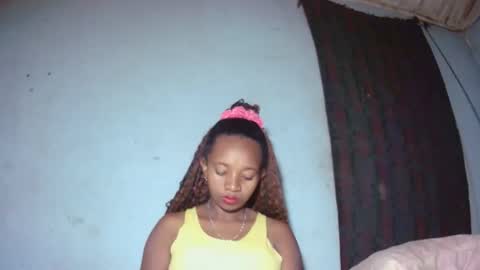 malinah01 online show from 09-13-25, 04:12