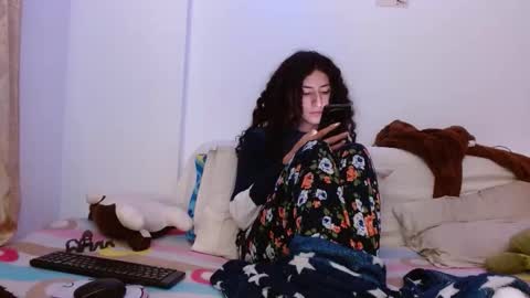 Malita online show from 11-21-25, 12:21