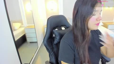 Snapshot of malu_03x chatting on 10-01-25, 03:01 M A L U online show from 10-01-25, 03:01