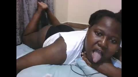 mamasita2023 online show from 01-30-25, 08:53