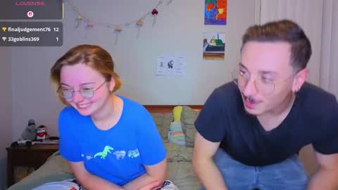 MamiCloudz online show from 10-21-25, 02:34