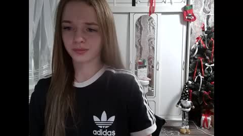 Mamie Trish online show from 12-16-24, 03:00