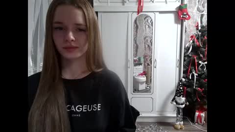 Mamie Trish online show from 12-16-24, 06:05