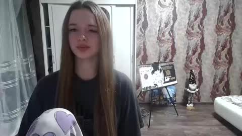 Mamie Trish online show from 02-24-25, 08:36