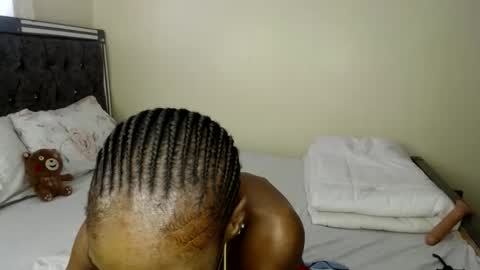 Snapshot of mamimars chatting on 11-11-25, 06:24 mamimars online show from 11-11-25, 06:24