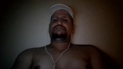 Snapshot of man_new chatting on 12-08-24, 05:33 Man new online show from 12-08-24, 05:33