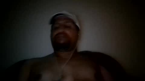 Snapshot of man_new chatting on 03-05-25, 02:25 Man new online show from 03-05-25, 02:25