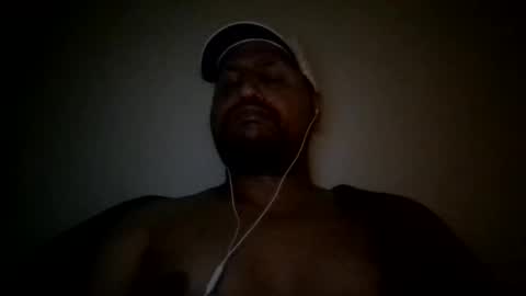 Snapshot of man_new chatting on 09-14-25, 11:15 Man new online show from 09-14-25, 11:15