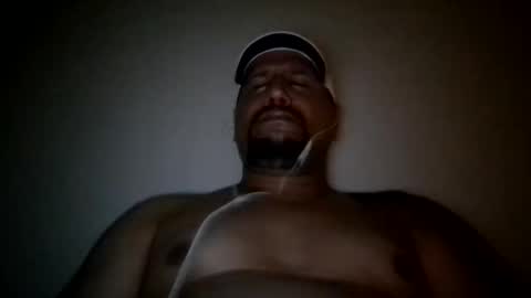 Snapshot of man_new chatting on 09-17-25, 10:44 Man new online show from 09-17-25, 10:44