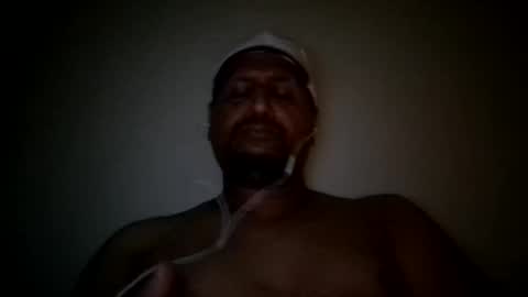 Snapshot of man_new chatting on 09-26-25, 02:48 Man new online show from 09-26-25, 02:48