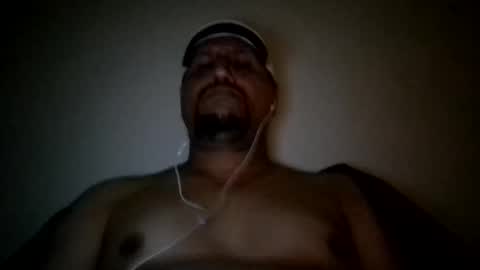 Snapshot of man_new chatting on 10-04-25, 11:25 Man new online show from 10-04-25, 11:25