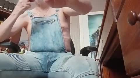 mandrawhore online show from 10-29-25, 12:18