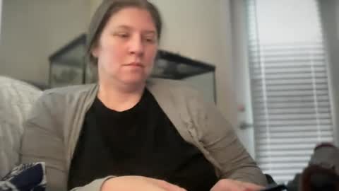 Mandy online show from 01-24-25, 01:03