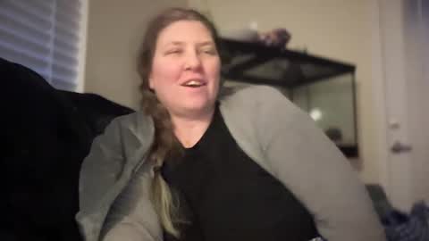 Mandy online show from 02-06-25, 12:37