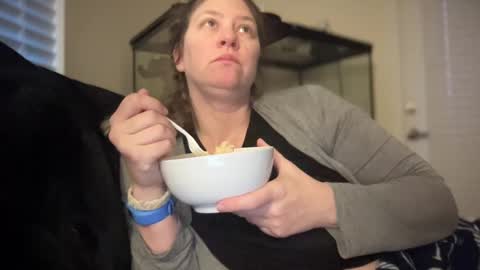 Mandy online show from 02-13-25, 01:05