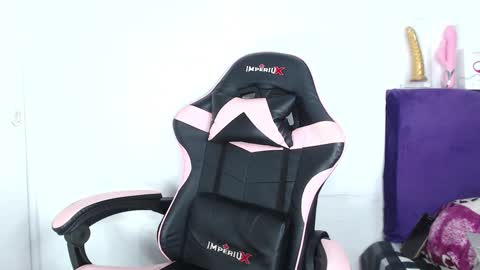 Mandy Mosquera online show from 10-02-25, 06:15