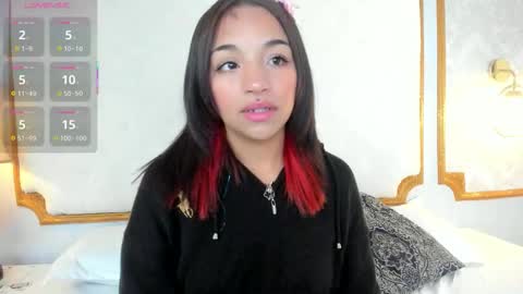 manelyk_evanss online show from 10-02-25, 10:55