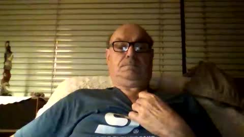 Snapshot of manes5858 chatting on 01-17-26, 08:45 manes5858 online show from 01-17-26, 08:45