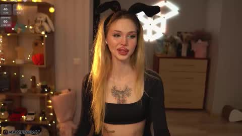 Amelie online show from 10-09-25, 09:13