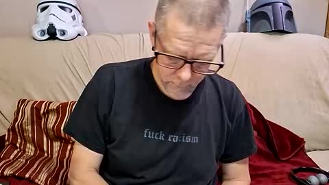 Snapshot of manlymanson chatting on 11-22-25, 05:56 Dickinabox online show from 11-22-25, 05:56