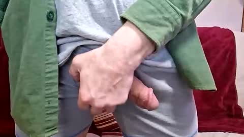 Snapshot of manlymanson chatting on 12-05-25, 04:58 Dickinabox online show from 12-05-25, 04:58