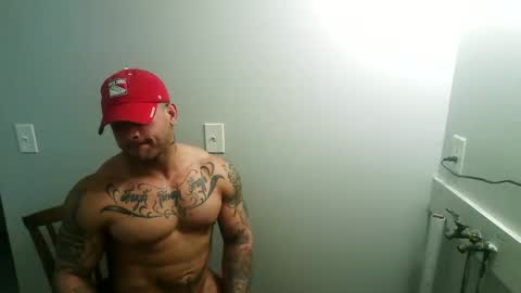 Snapshot of manmuscles3 chatting on 01-09-25, 10:09 manmuscles3 online show from 01-09-25, 10:09