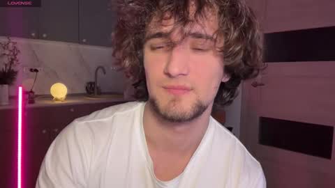 manolein online show from 12-21-25, 06:59