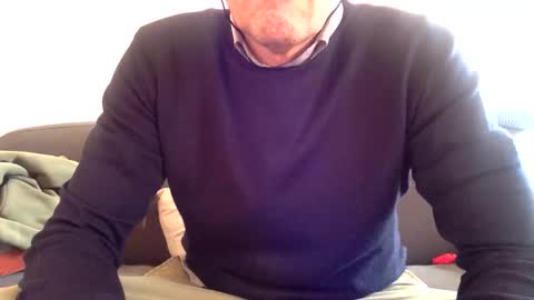 Snapshot of manpower2012 chatting on 10-08-25, 10:46 Manpo online show from 10-08-25, 10:46