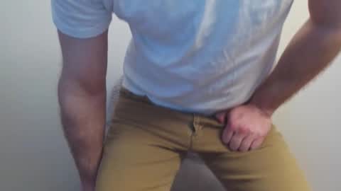 Snapshot of mantoy2000 chatting on 02-15-26, 03:31 mantoy2000 online show from 02-15-26, 03:31