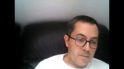 manu5933 online show from 10-16-25, 11:33