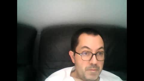 manu5933 online show from 12-04-25, 12:14