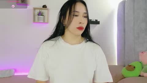 Manu  online show from 01-10-26, 05:04