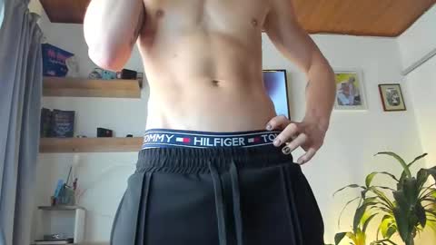 manucute 23  online show from 02-07-26, 04:33