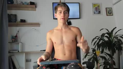 manucute 23  online show from 02-13-26, 02:13