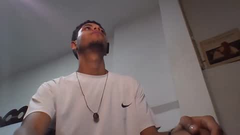 Snapshot of manuel444rl chatting on 10-19-25, 11:38 Manuel RL online show from 10-19-25, 11:38