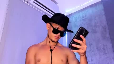 Manuel online show from 02-05-26, 02:16