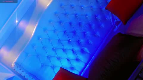 Manuela Kingsley online show from 01-13-26, 11:59